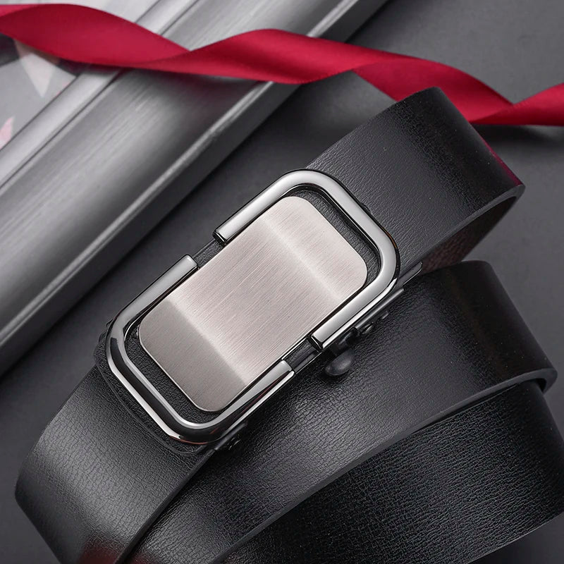 Personalized Men's Business Alloy Automatic Buckle Belt With Casual Pants And Shorts Accessories Fashionable Men's Birthday Gift