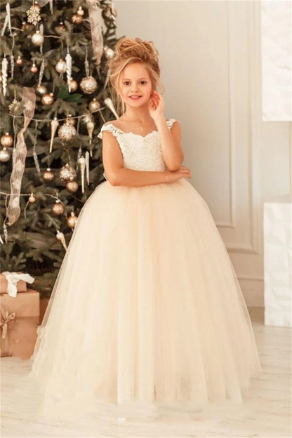 Cute Flower Girl Dresses for Wedding Big Bow Appliques Long Little Pageant Gowns Girls White Tulle First Communion Gowns