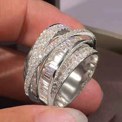 Gold Color Rings Gorgeous Women Wedding Accessories Full Sparkling Cubic Zirconia Party Luxury Trendy Jewelry