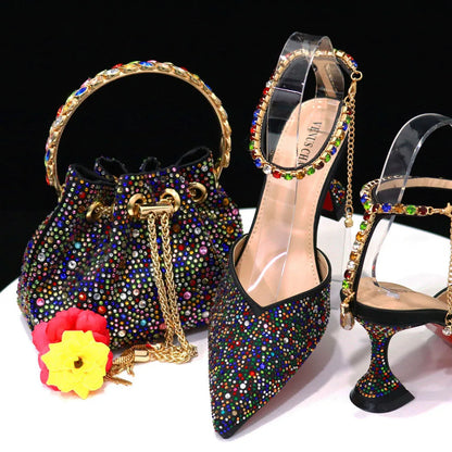New Arrival Fashion Style Pointed Shoes Bag Soft Handle Bag Anklet Design Medium Heel Ladies Shoes Suitable for Wedding Party