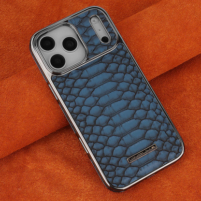 Luxurious And Stylish Snake Patterned Leather Phone Case, For IPhone 17 16 15 Pro Max 17Air Protective Case, With Flannel Lining