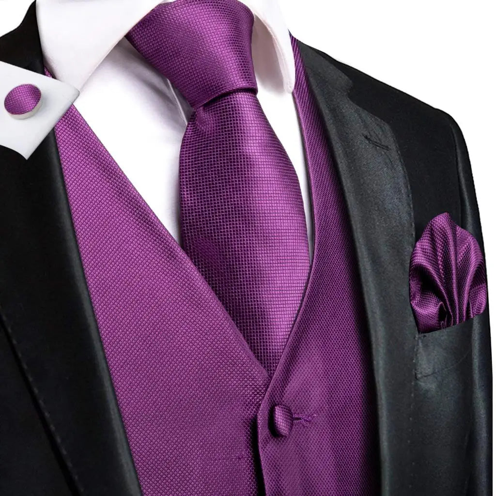Fashion Silk Vest For Men Classic Gold Champane Yellow Waistcoat Jacket Tie Hankerchief Cufflinks Sets Dress Suit Wedding Hi-Tie