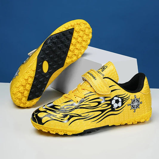 New Kids Low Top Soccer Shoes Boys Football Cleats Boys Lightweight Training Boots Youth Breathable Comfortable Football Sneaker