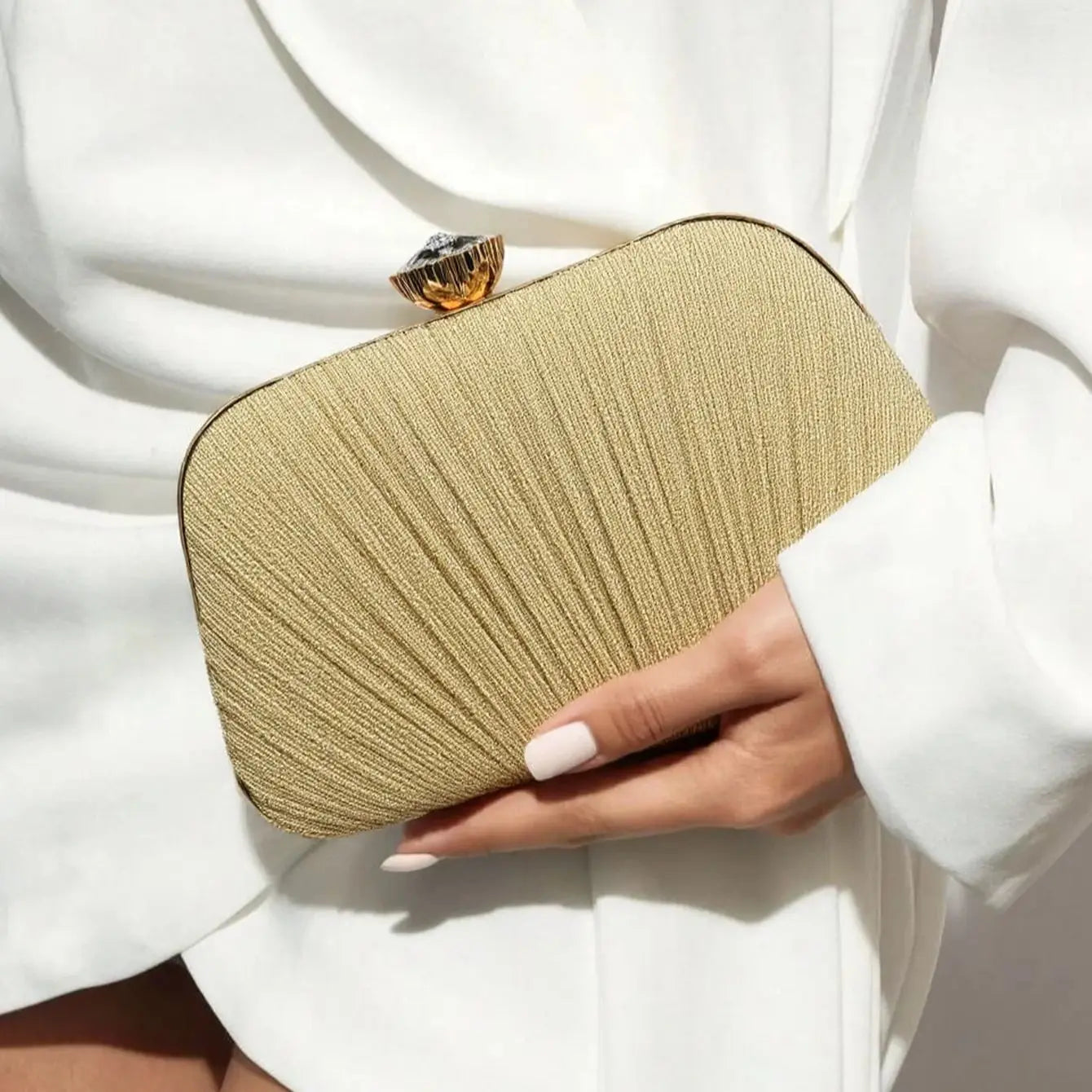 Ruched Fashion Lady Clutch Bags Decorated Fashion Sequin Luxury Evening Bags Rhinestones Metal Chain Handbags Banquet Glamorous