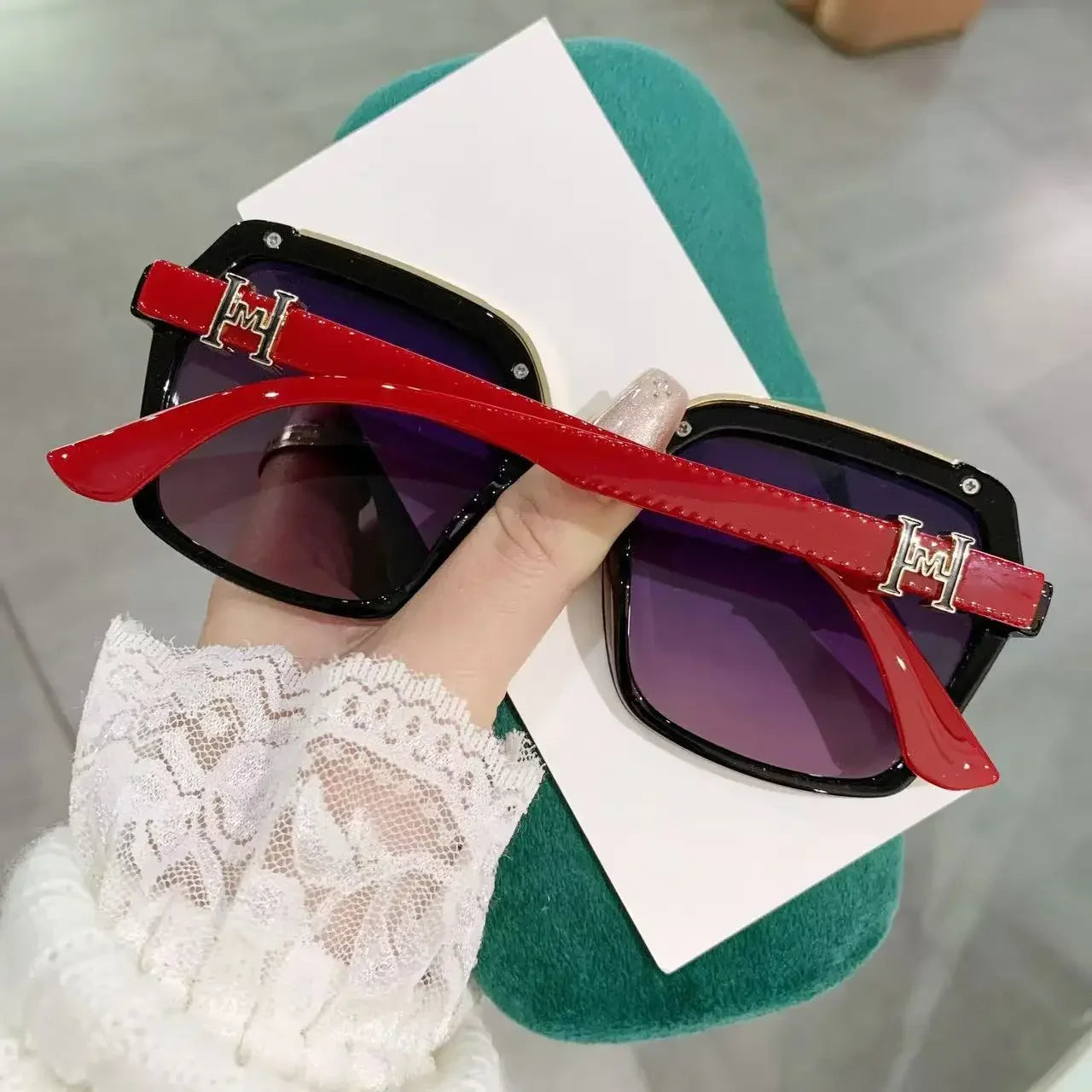 2025 New Sunglasses Women Colorful Polarized Anti-ultraviolet Sun Glasses Ladies Square Luxury Eyewears Oculos De Sol UV400