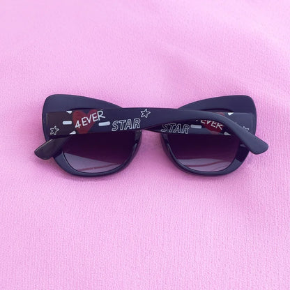 Ins 2025 New Hand-drawn Graffiti Sunglasses Unique Text Personality Fashion Sun Glasses Women Men Cat Eye Gafas De Sol UV400