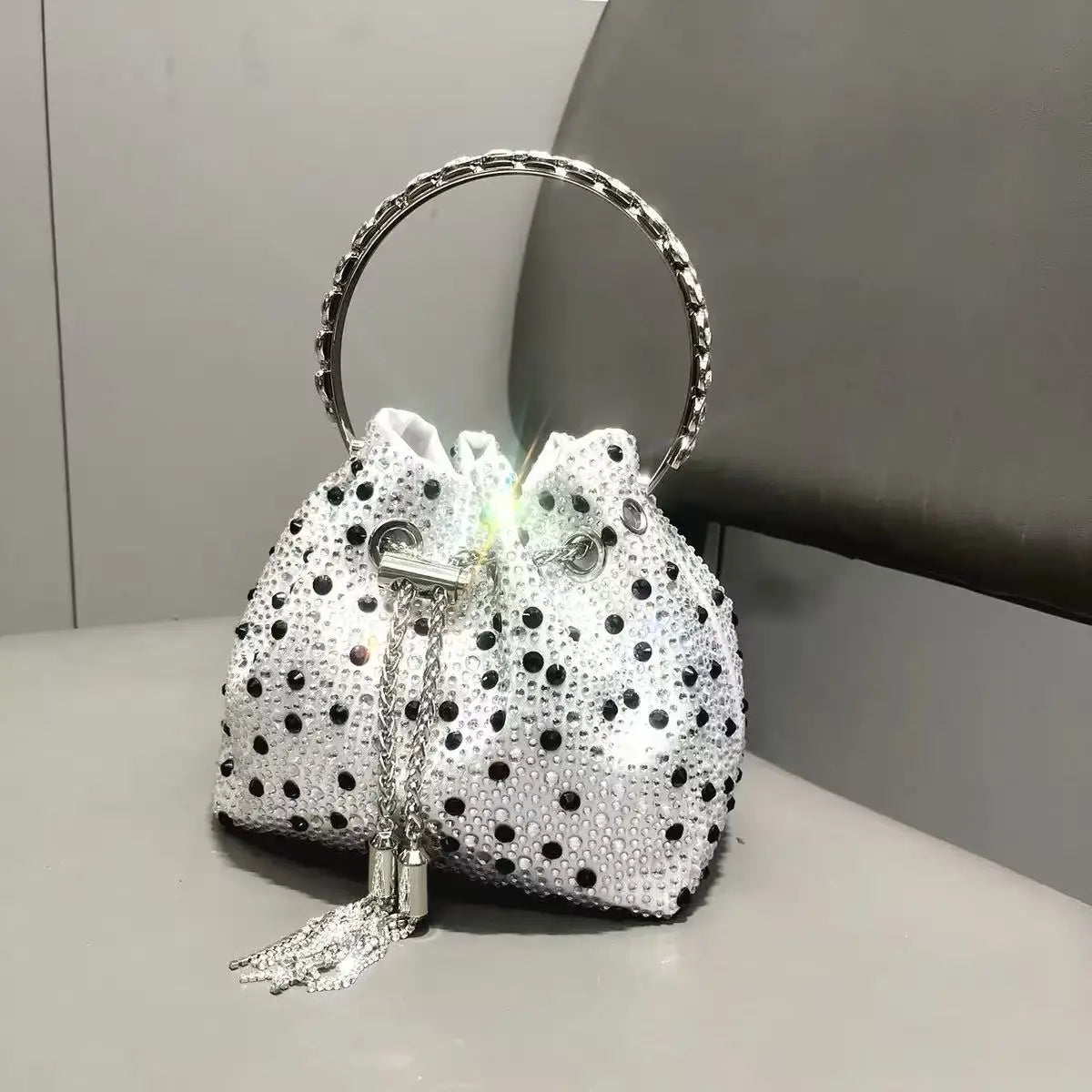Luxury Designer Women Handbag Glitter Diamond Banquet Bag Satin Bucket Bag Wedding Party Clutch Purse Exquisite Evening Bag