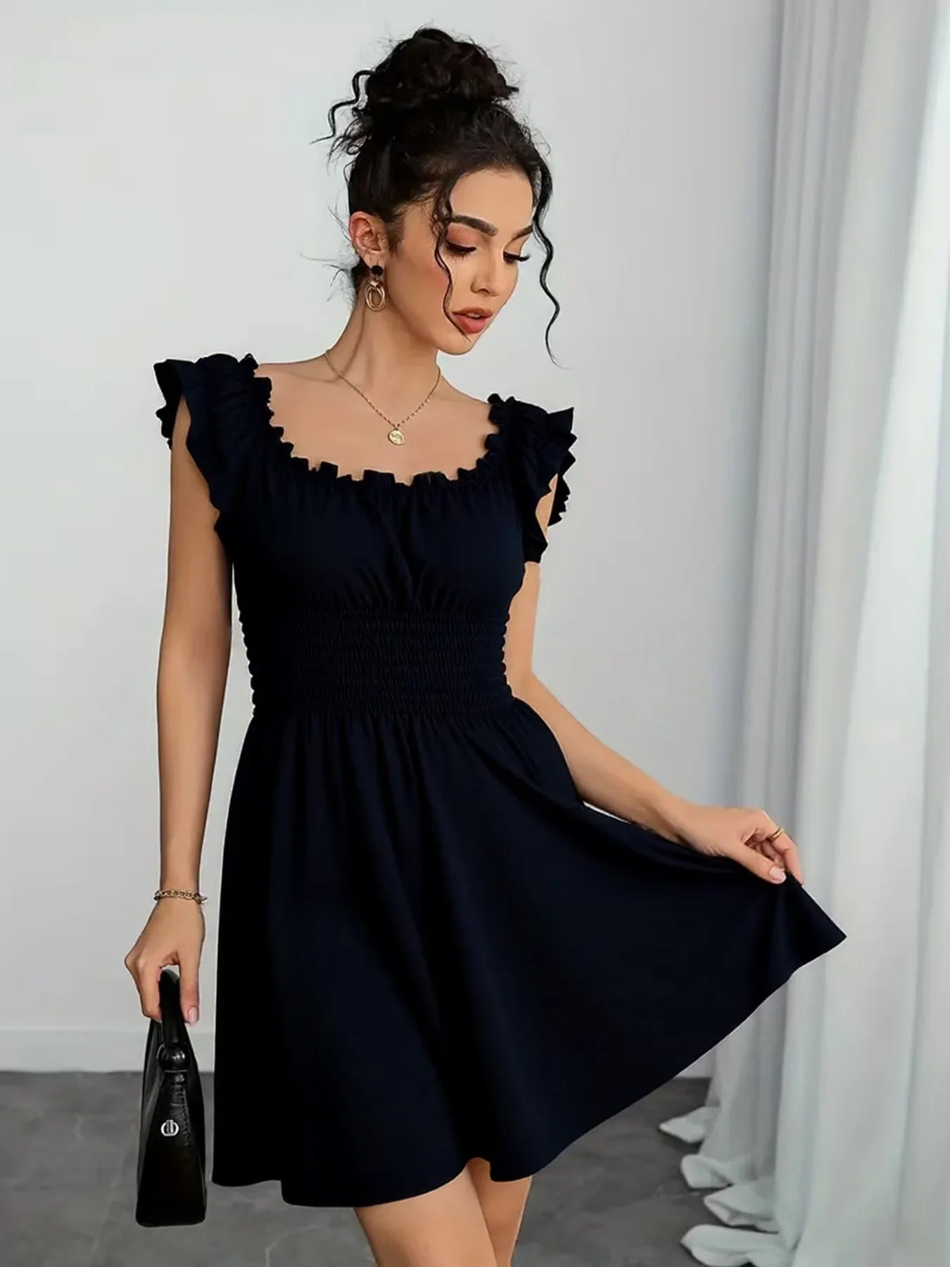 Summer new V-neck slim fit elastic waist women's dress with floral patchwork design, suitable for beach vacations