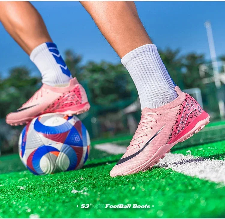 New Men Professional Football Boots Grass Soccer Shoes Outdoor Sport Non-Slip Training Shoes Match Sneakers Ultralight Unisex