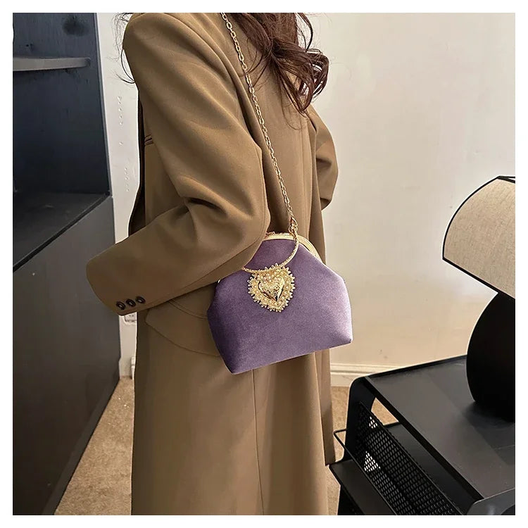 Chains Velvet Frame Heart Dinner Hand Bags Diamonds High Quality Shoulder and Crossbody Bags for Women 2024 Fashion Hot Sale