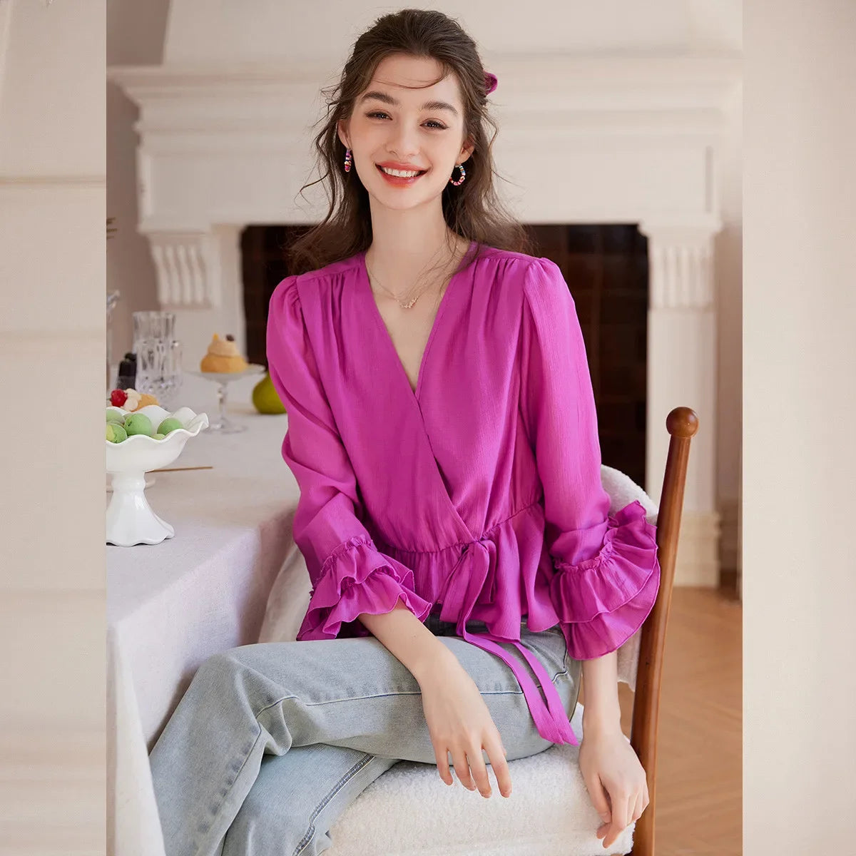Long Sleeved Women's Shirt 2025 Spring/Summer V-neck Multi-layer Ruffled Cuffs and A Patchwork Hem Splicing Shirt