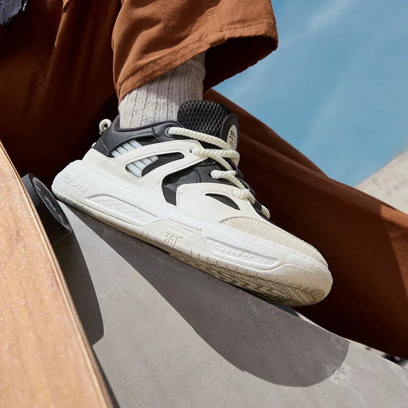 Men's Board Shoes Rebound Versatile Anti-slip Thick-soled Casual Wear-resistant Male Sneakers 672536610