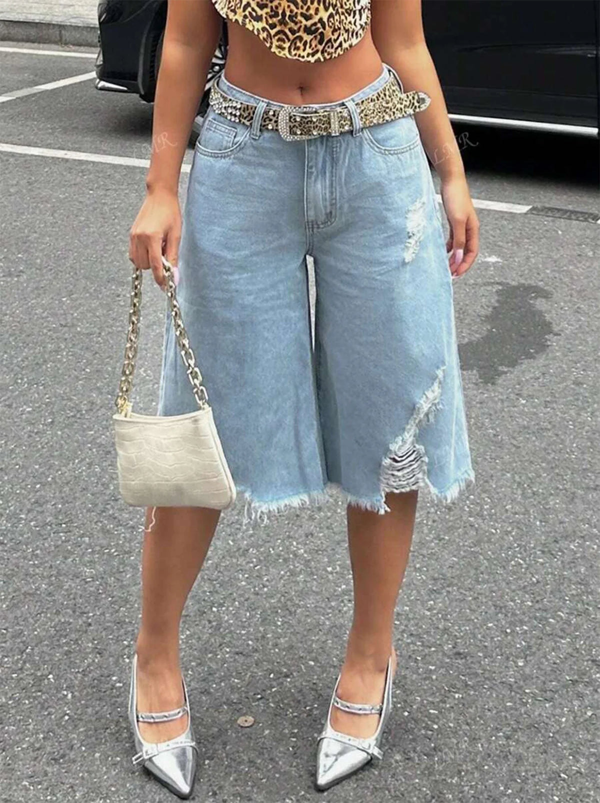 Women Asymmetric Fray Raw Hem Capri Jeans Light Blue Distressed Ripped Loose Fit Street Mid Calf Denim Shorts