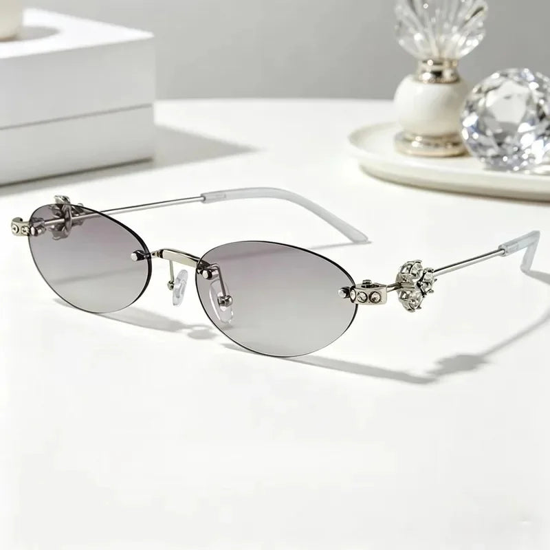 Women's Fashion Glasses Exquisite Diamond Decoration Sunglasses Oval Shaped Frame Cut Edge Frameless Small Outdoor Sun Glasses