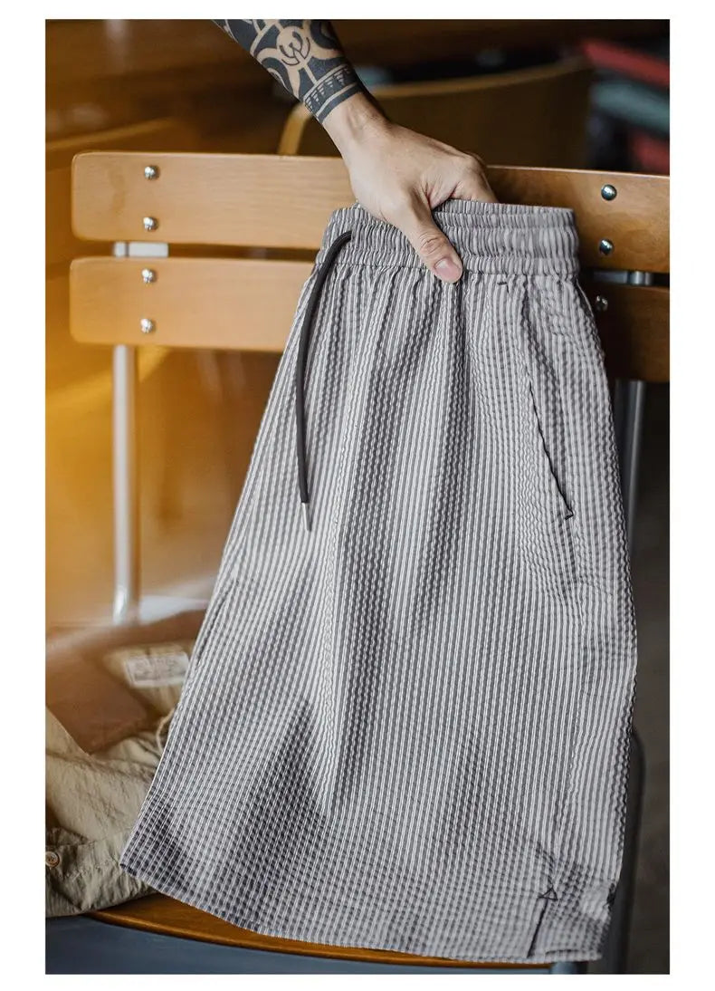 Casual Seersucker Checked Shorts Men's Summer Breathable Office Shorts Elastic Waist Pants Straight Leg Comfortable Bottom