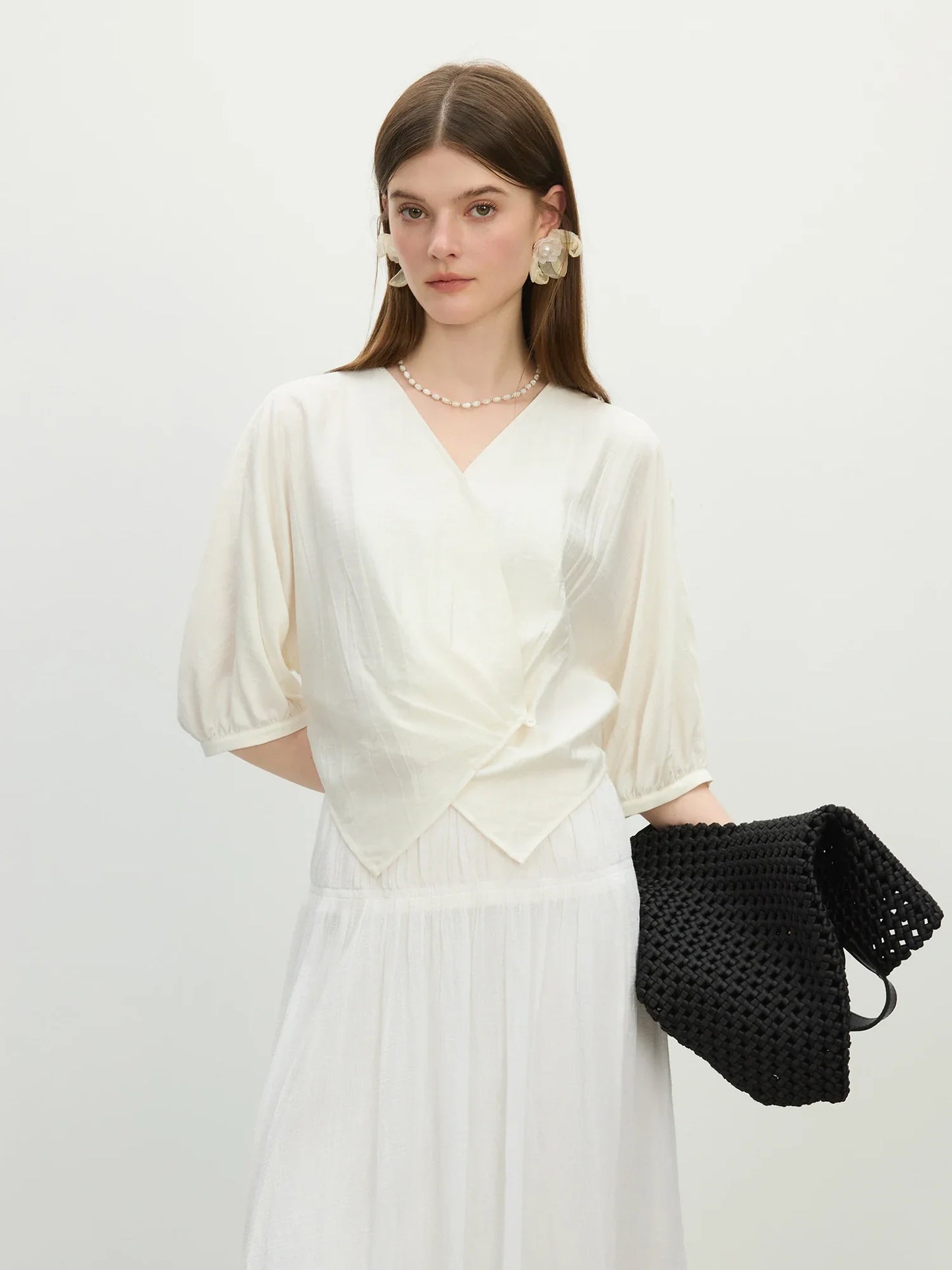 V-Neck Relaxed Casual Design Women's Short Sleeve Linen Shirt - 2025 Summer New Arrival Shirts For Women 25FS12418