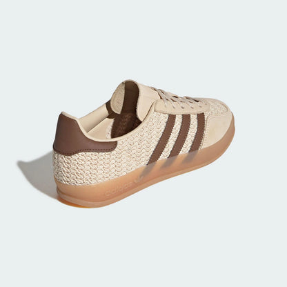 Genuine Superstar Women's Lightweight Retro Classic Casual Sneakers JS1418