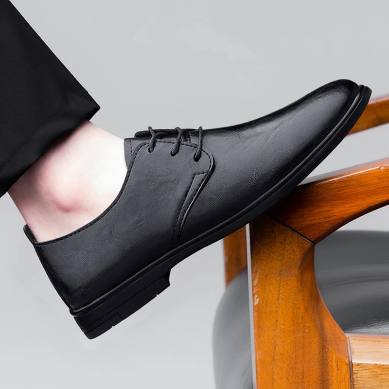High Quality Handmade Casual Leather Business Shoes Mens Formal Oxford Office Shoes Fashion Lace-up Casual Flat Designer Shoes