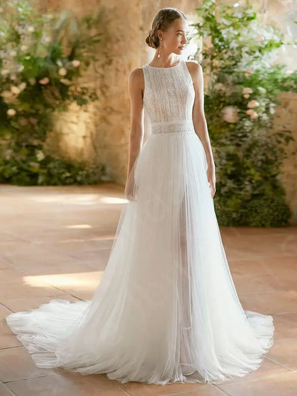 New Summer Beach Wedding Dresses Boho Bridal Gowns Lace Sleeveless Bride Dresses 2024 Latest White Wedding Gowns Customized