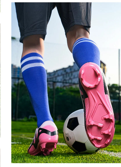 High Quality New Mens Soccer Shoes Society Ultralight Turf Soccer Cleats Kids Sneakers Training Football Boots Chuteira Campo