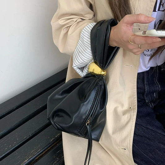 Design Mini Pu Leather Dumpling Niche Clutch Bags for Women Fashion Knotted Female Retro Shoulder Bag Wrist Handbags and Purses