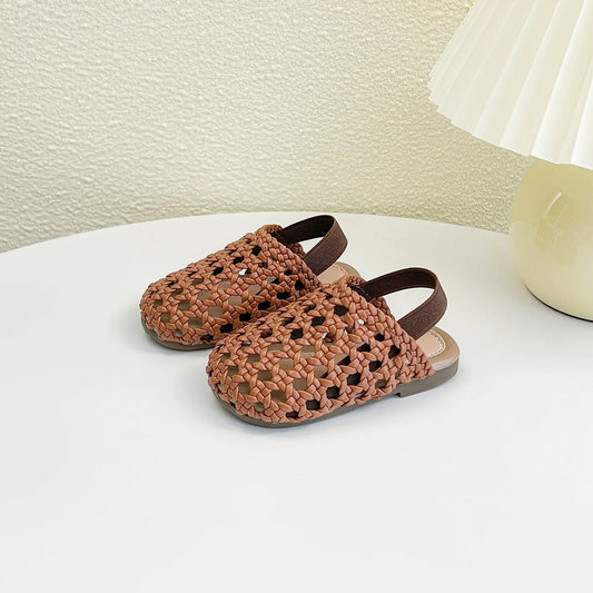 Baby Girls Shoes Braided Sandals for Girls Kids Fashion Hollow Out Leather Shoe Soft Sole Retro Princess Slippers Beach Shoes