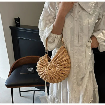 Fashion Conch Shaped Crochet Women Shoulde Bags Funny Cute Pearls Chains Handmade Weave Crossbody Bag Novelty Small Handbags