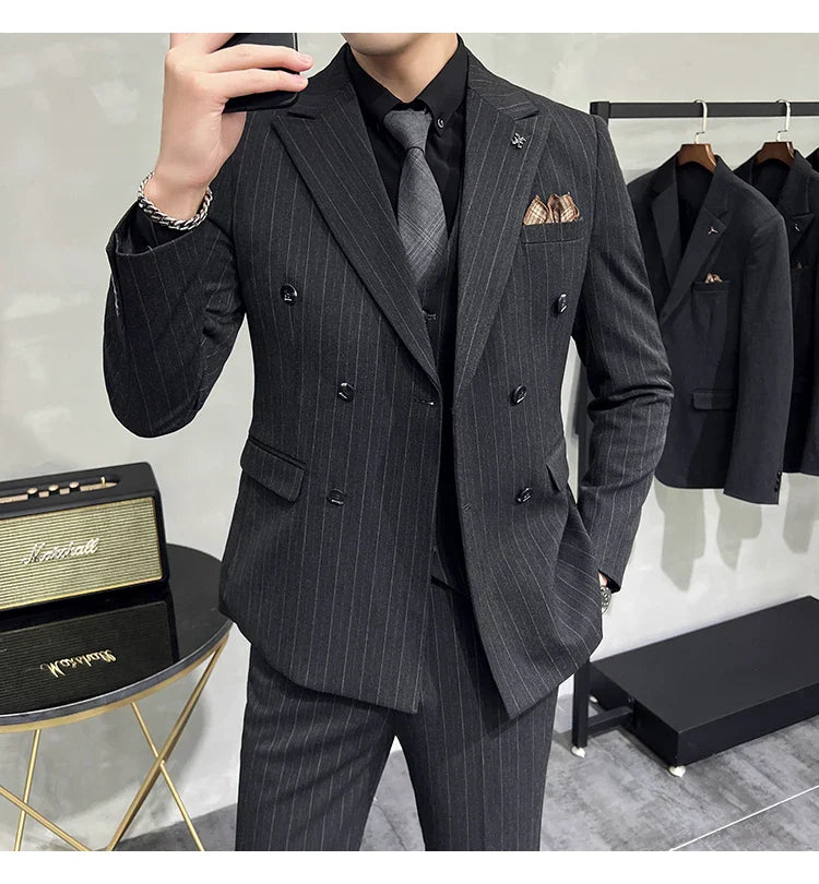 2025 High-quality Korean Version Slim-fit Business (Suit + Vest + Trousers) Striped Double-breasted Suit Three-piece Set