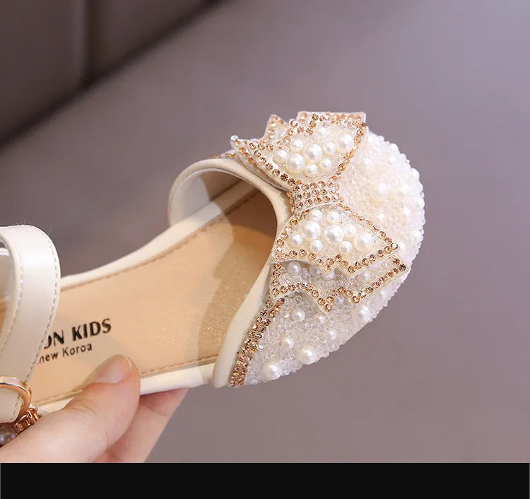 2025 New Summer Style Fashionable Comfortable Casual and Elegant Flat Bow Toe-toe Beaded Wear-resistant Girls' Leather Shoes