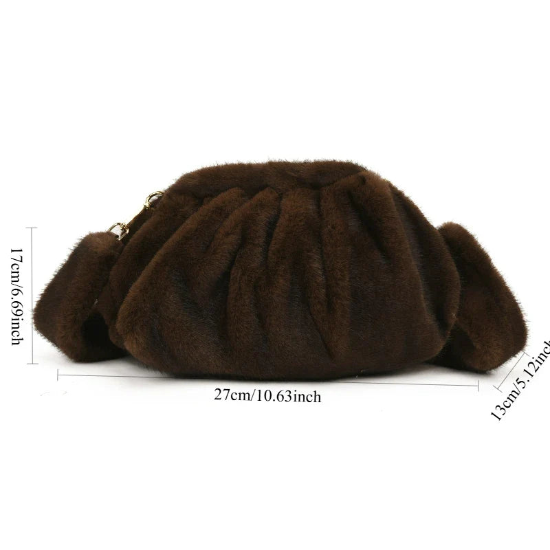 New Womens Shoulder Bag Fluffy Crossbody Bag Vintage Faux Fur Cloud Purse for Autumn Winter Commuting Simplified Storage Bags