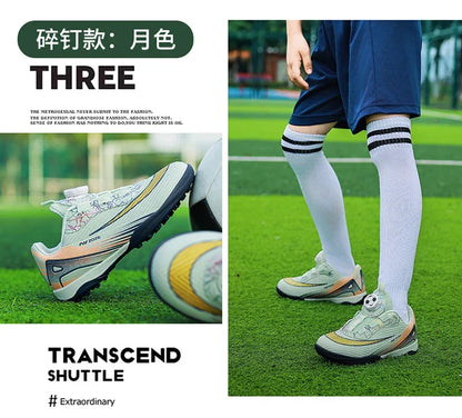 New Football Field Boots Boys Girls Indoor Society Football Shoes Futsal Non Slip Professional Fast Kids Soccer Cleats Sneaker