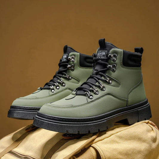 New Men's Leather Boots Brand Retro Comfortable Boots for Men 2026 Fashion High Top Non Slip Casual Shoes Business Work Shoes