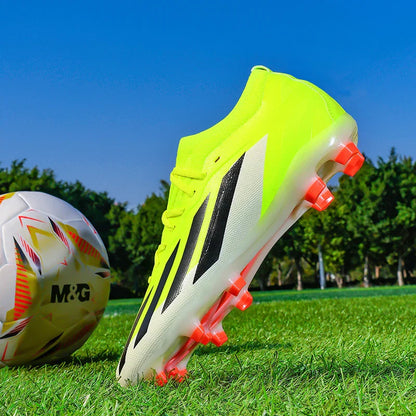 New Football Field Boots Ultralight Men Soccer Shoes Society Comfortable FG Boy Studded Sneaker Original Football Boots Sports
