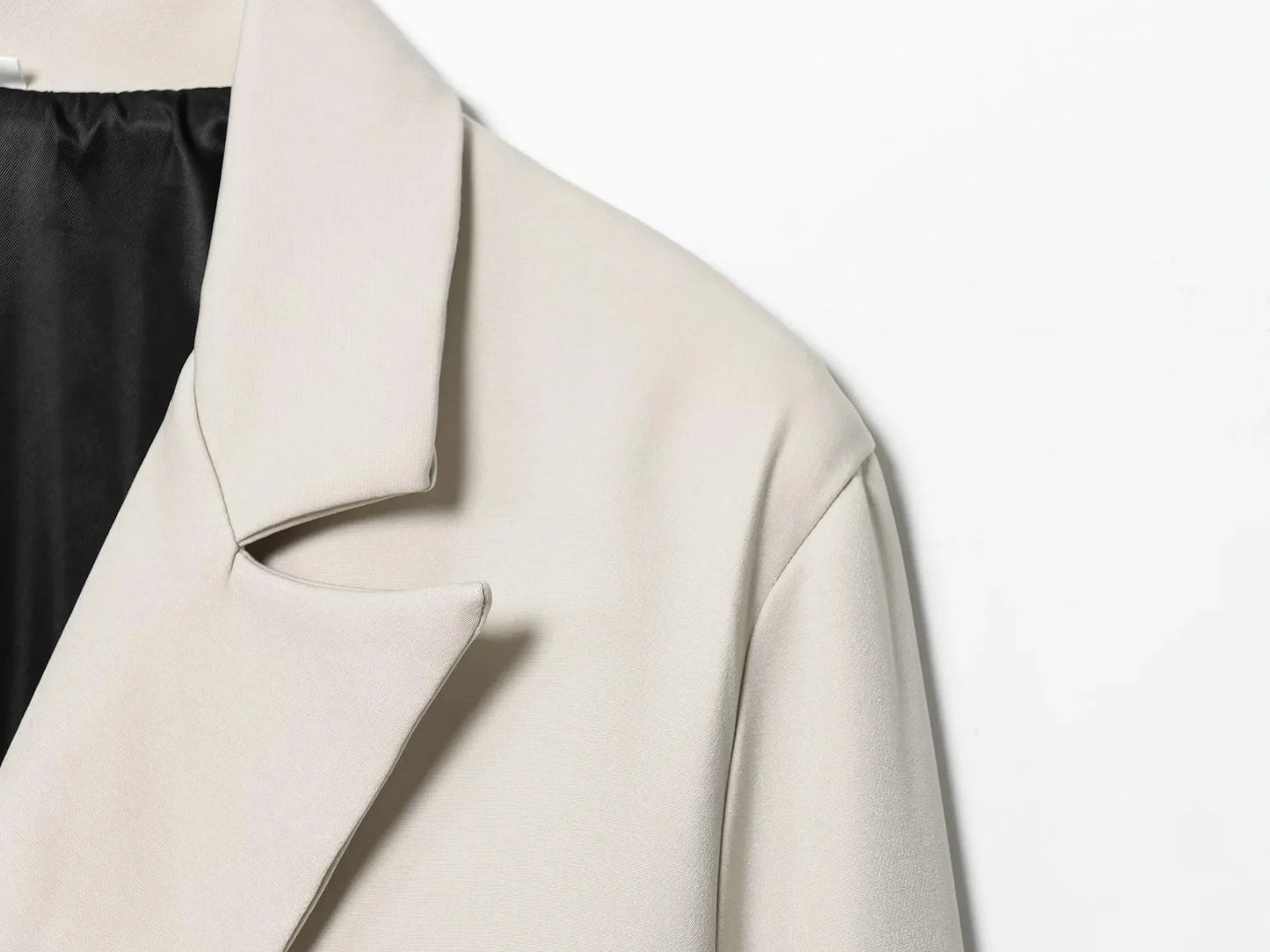 Fall Elegant Lady Commute Blazer Lapel Double-breasted Blazer Coat 2025 Spring Autumn Fashion Minimalist Office Women Blazer