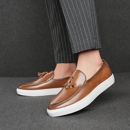 Zapatos De Hombre Loafers Men's Tassel Slip-On Comfortable Men Leather Shoes Casual Shoes Fashion Oxford Shoes Large Size 38-47