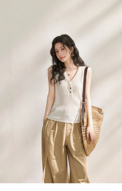 Women Cable Knit V-Neck Henley Tank Top Sleeveless Slim Knit Vest, Casual Basic Solid Tops for Spring Summer MXF25Z3115
