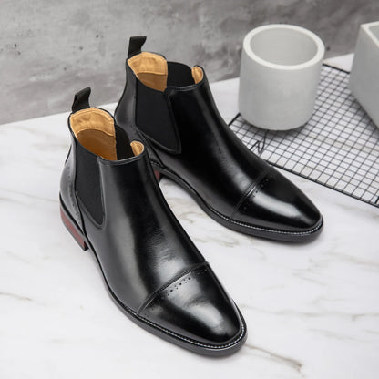 2025 Retro Men's Solid Color Pointed Business Ankle Boot  Comfortable Wedding  Party Shoe Breathable  And  Anti-Slip Ankle Boots