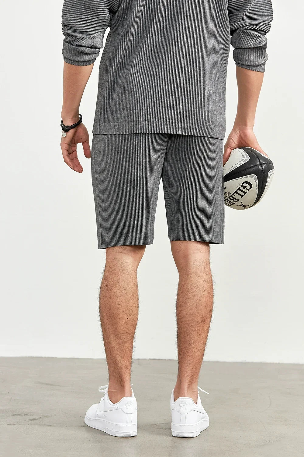 Pleated Shorts For Men Five-point Pants Baggy Casual Sports Shorts Japanese Pleated pants