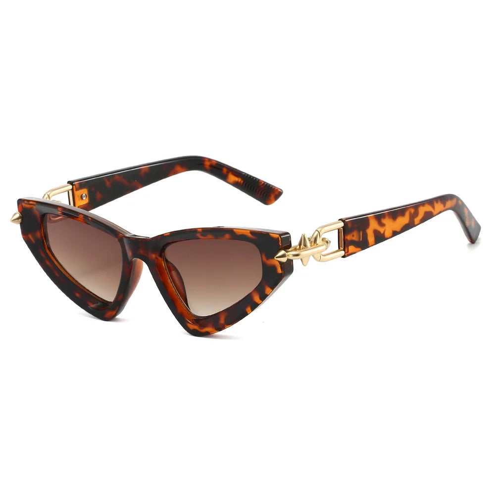 New Designer Triangle Cat Eye Sunglasses Women Brand Arrow Metal Sun Glasses Ins Fashion Cool Ladies Eyewear Lentes De Sol Mujer