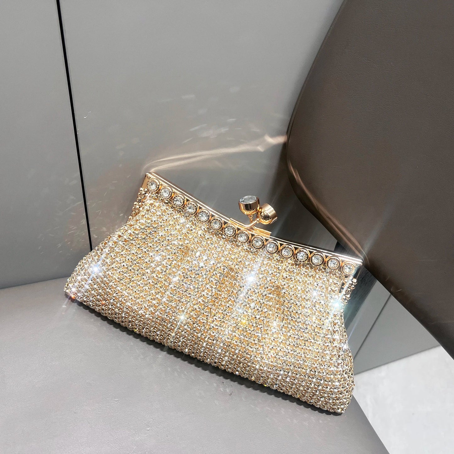Handle Rhinestones Evening clutch Bag Purses and handbag luxury Designer shiny Crystal Clutch purse bucket bag shoulder bags