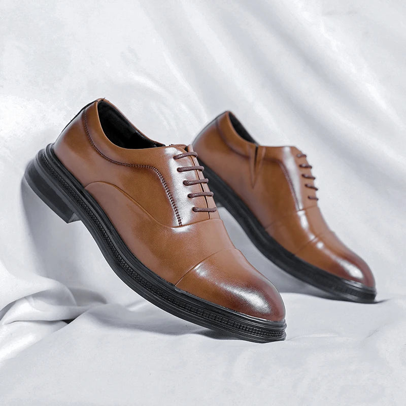 Brand Men Genuine Leather Shoes Black Wedding Bride For Formal Party Dress OEM Italian Men Shoes Casual Soft Casual Shoes