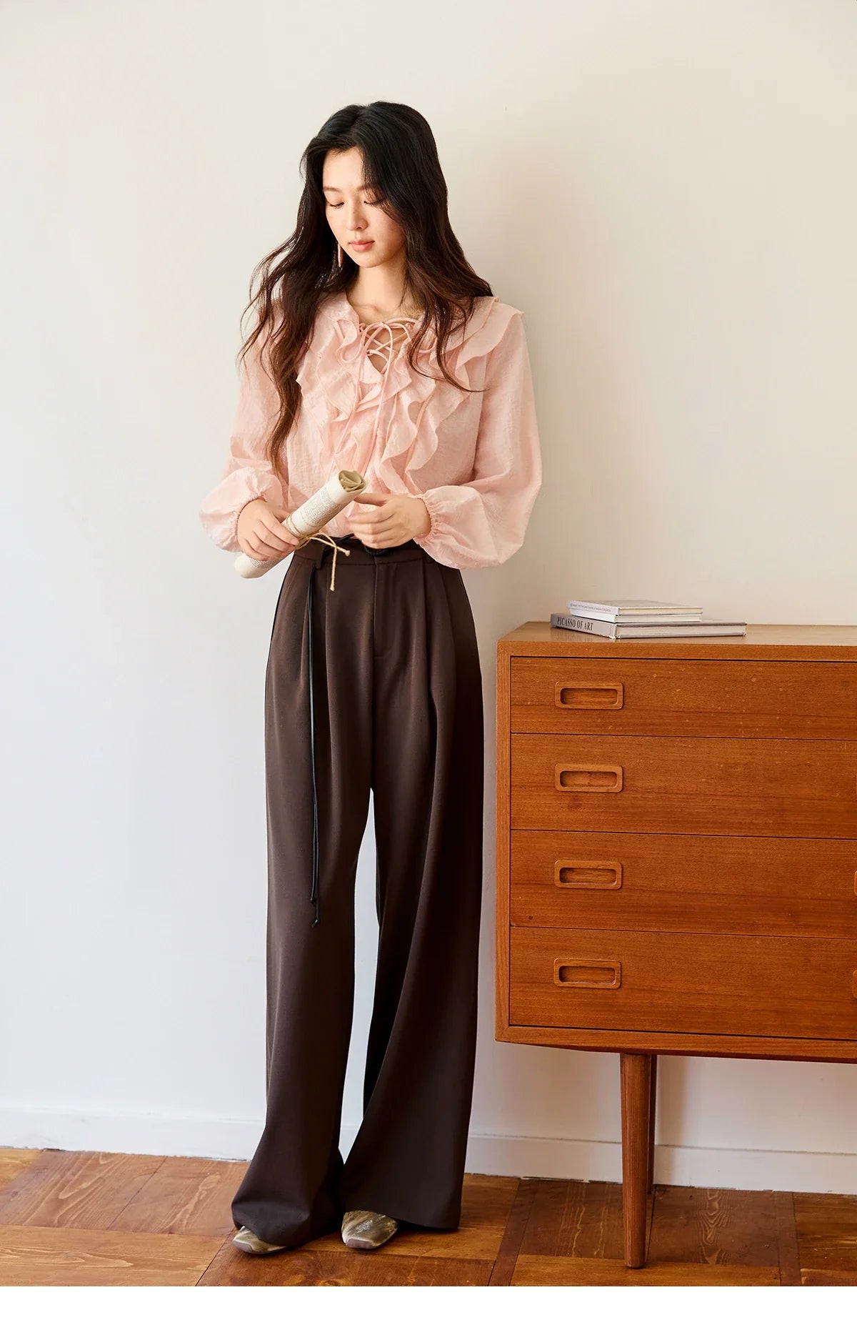 Pink Ruffled Blouse for Woman 2025 Autumn New Elegant Sweet V-neck Lace-up Design Shirt Lantern Sleeves Top MXE49X2504