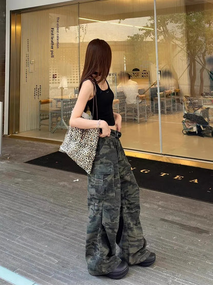 plus Size American Retro Camouflage Casual Work Pants Women's Loose Wide Leg Jeans Autumn New Sle High Waist Zipper Closure