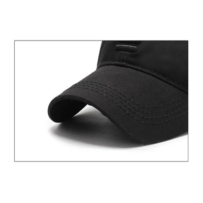 4 Colors New Fashion Soft Top Baseball Cap Outdoor Sport Casual Cotton Snapback Hats For Men and Women Three Bars Dad Hat Design