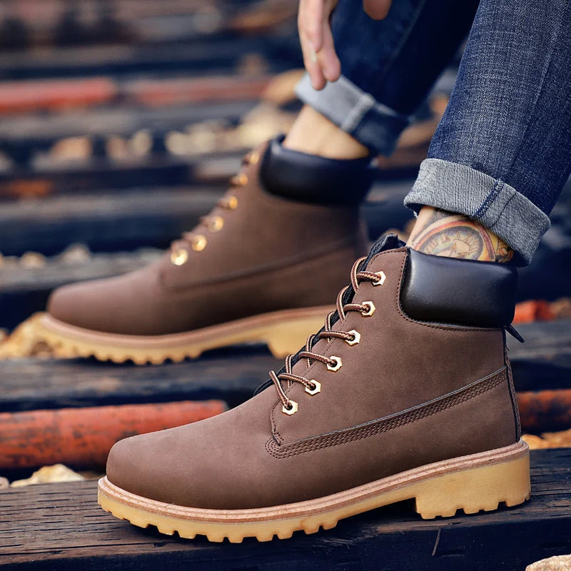 Designer Leather Mens Spring Fall Ankle Boots Trekking Yellow Coffee Designer Tactical Boots Outdoor for Men Work Shoes Sneakers