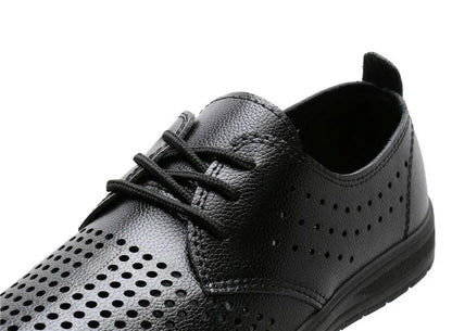 2026 Summer Men Sandals Business Casual Leather Hollow Out Shoes Breathable Soft Sole Clogs Fashion Comfortable Outdoor Slides