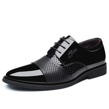 Social Shoe for Men Casual Business Patent Leather Dress Shoes Man Bright Upper Pointed Toe 2025 Trend Office Suit Footwear New