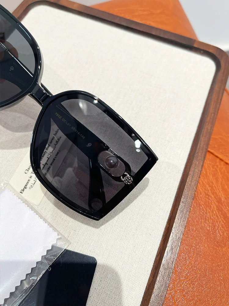 Fashion Square UV400 Polarized Sunglasses for Women Pearl Elegant Sun Protection Ladies Oversized Sun Glasses Gafas De Sol Mujer