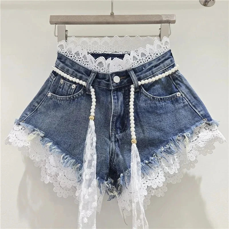 2026 Summer Denim Shorts New Splicing Hook Flower Lace Lace with Waist Rope Tassel Denim Shorts Women's Hot Pants Trend