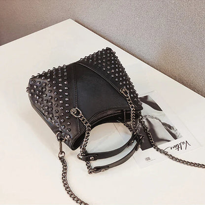 Studded Shoulder Bag for Women Leather Punk Style Rock Rivet Crossbody Bag Handbag with Chain Wallet Purse for Girls